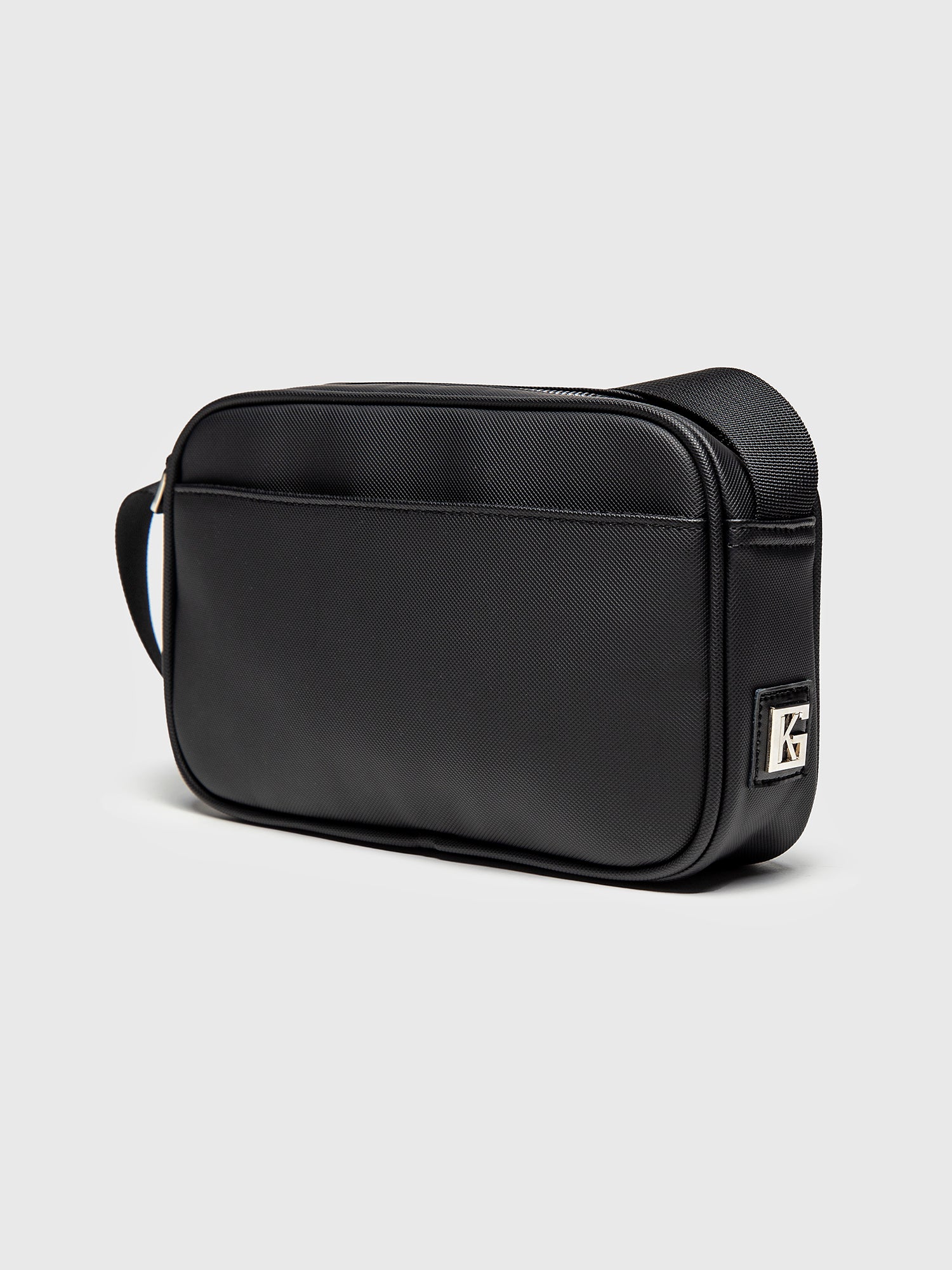 bags / Black iD Shoulder Bag