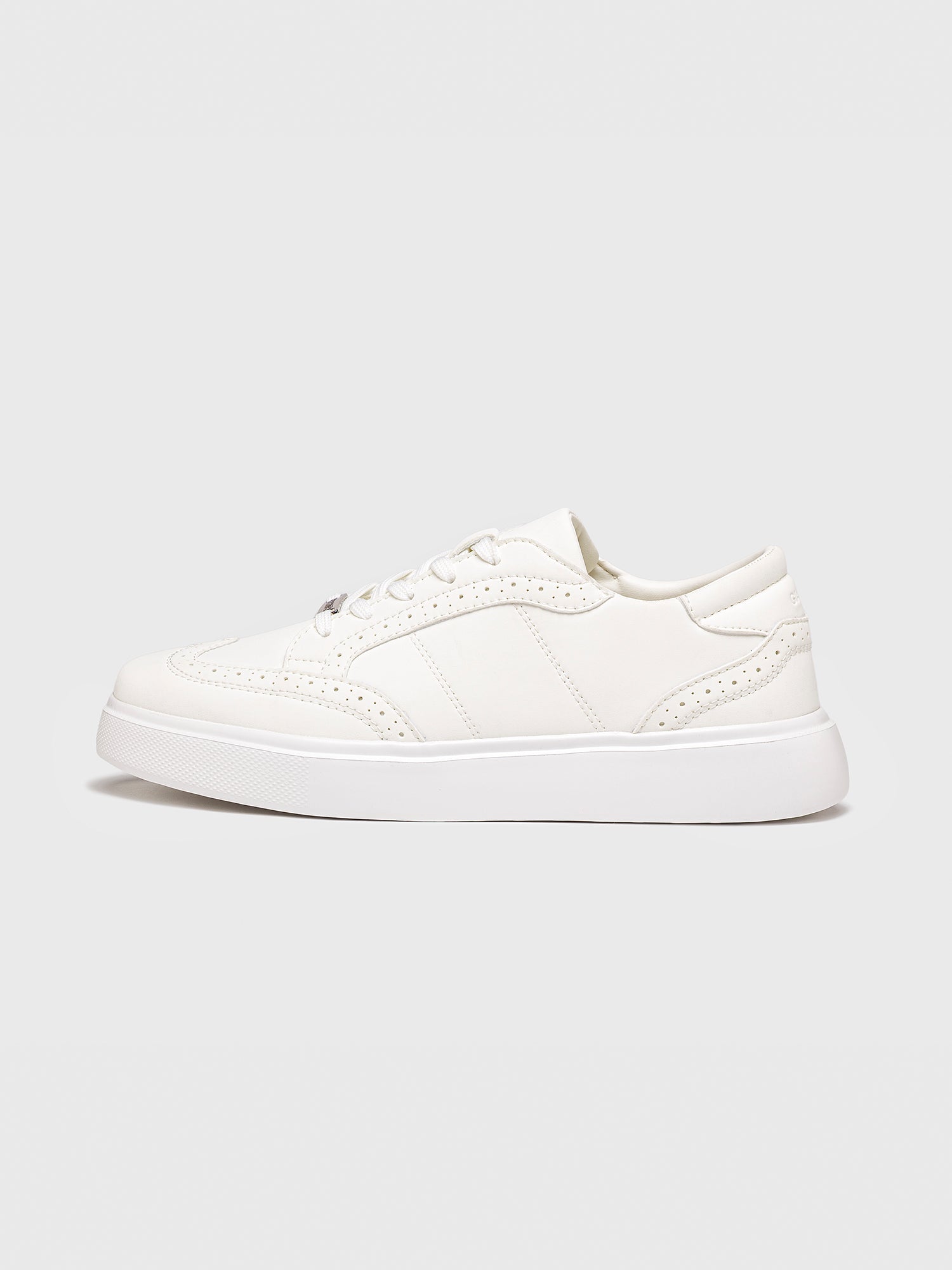 White Dots Sneakers