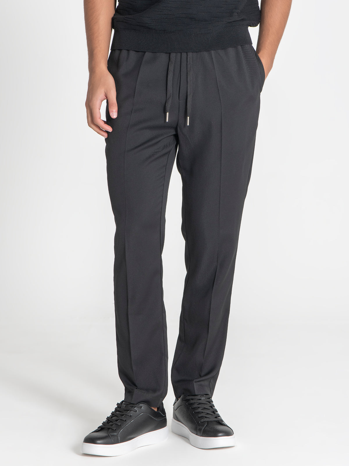 pants / Black Drawstring Pants