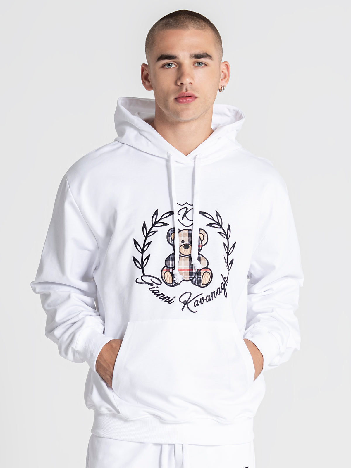hoodies / White Noble Bear Hoodie