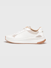 sneakers / White Tangled Sneakers