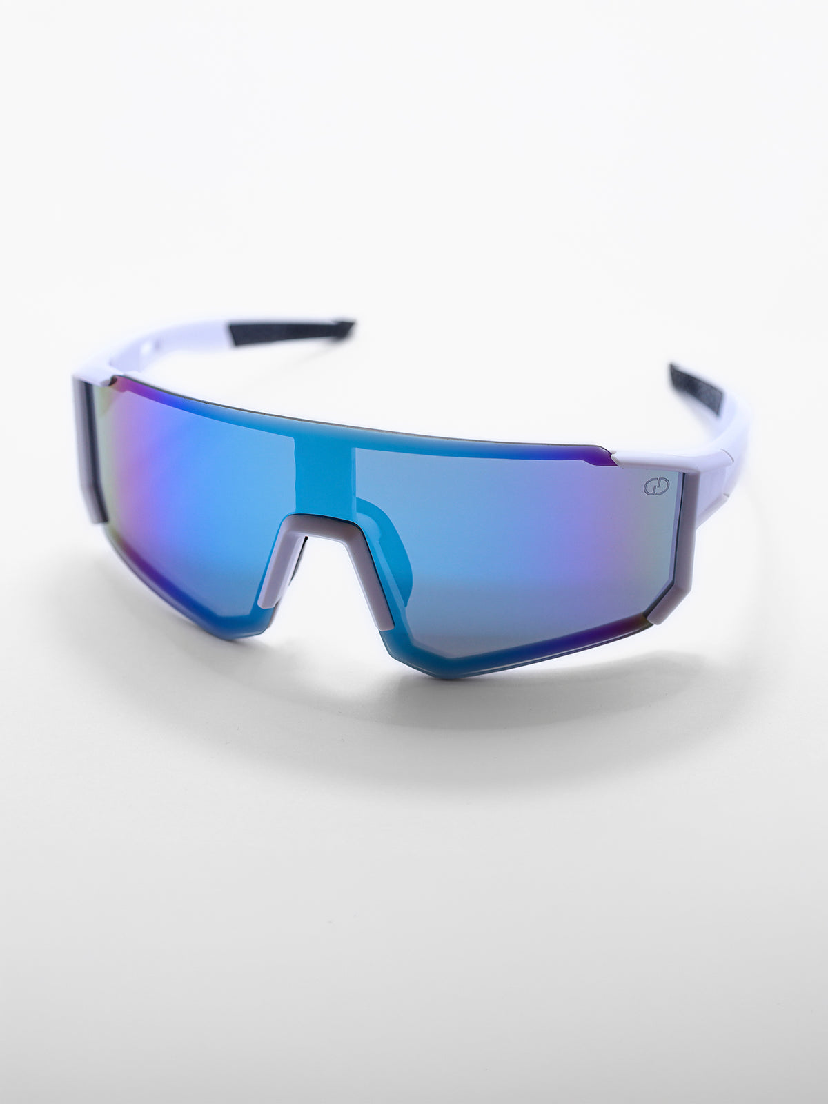 sunglasses / White Aurelix Sunglasses