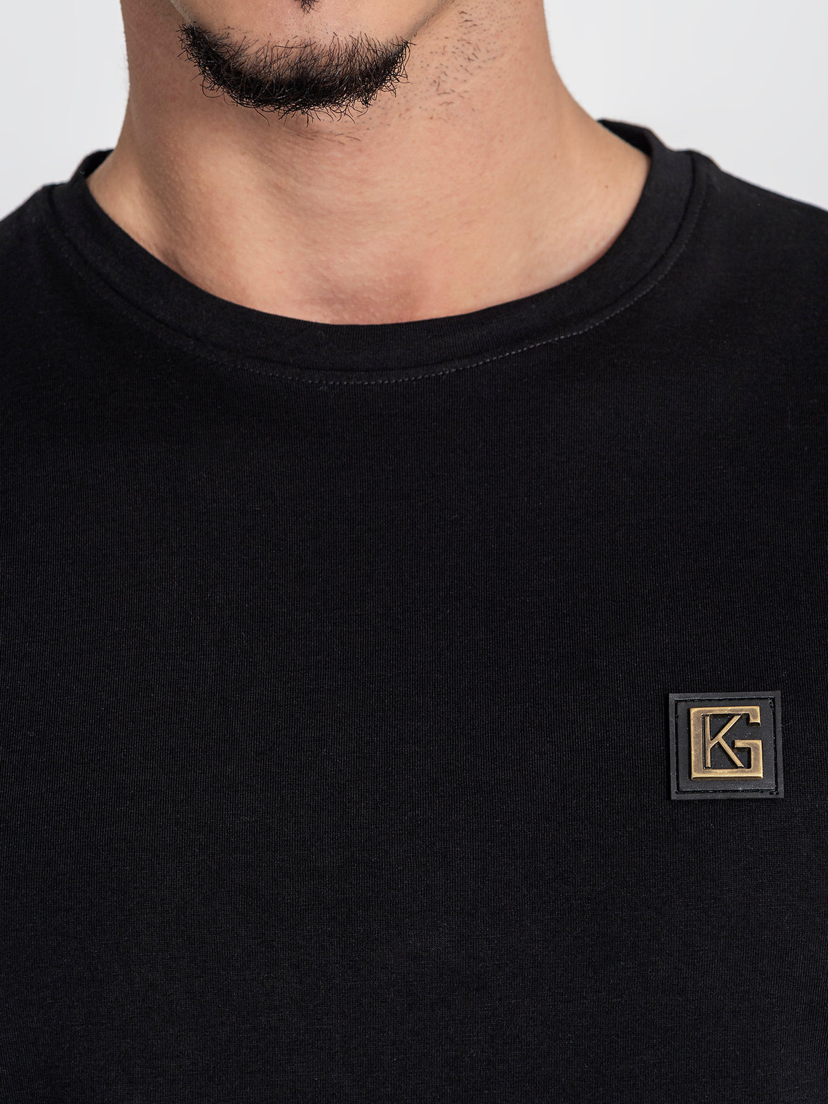 t-shirts / Black GK Plaque Tee