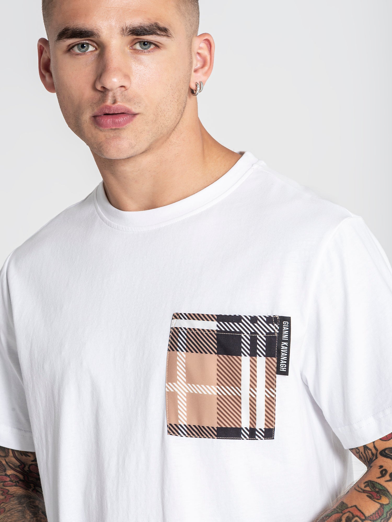 t-shirts / White British Pocket Tee