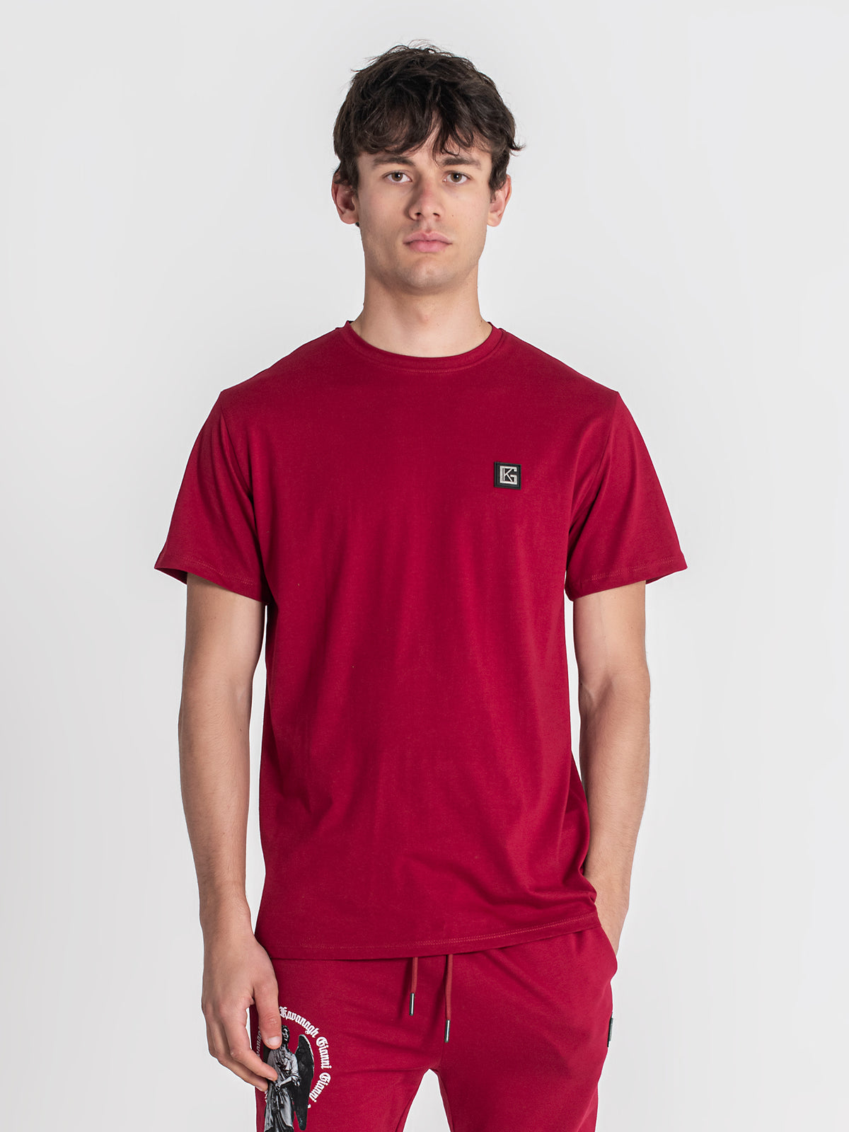 t-shirts / Burgundy Saint Tee