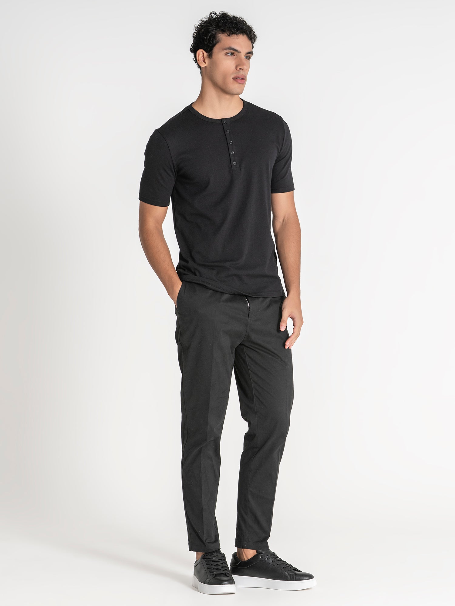t-shirts / Black Button Henley Tee