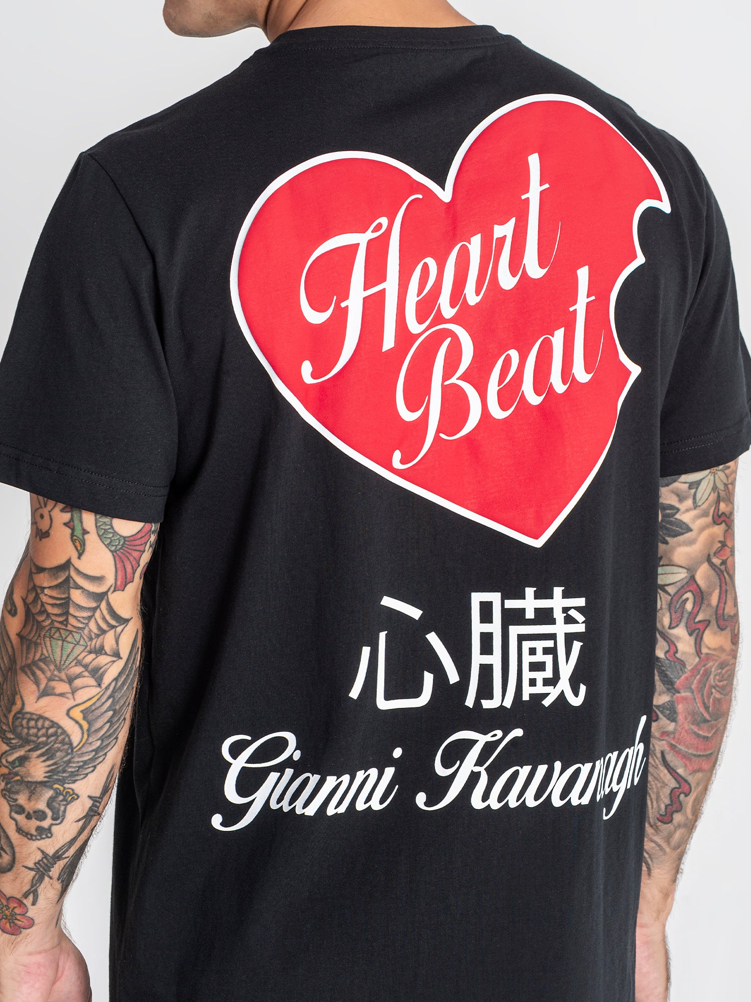 t-shirts / Black Heart Tee