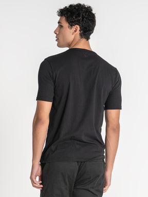 t-shirts / Black Button Henley Tee
