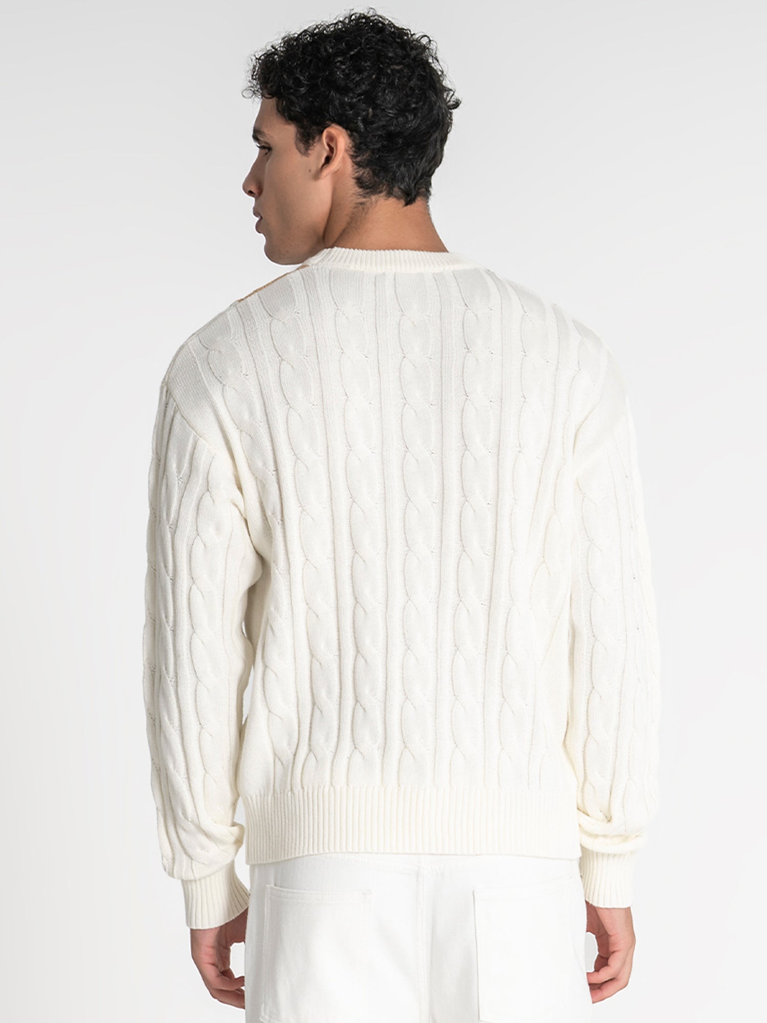 sweats / Beige Triple Sweater