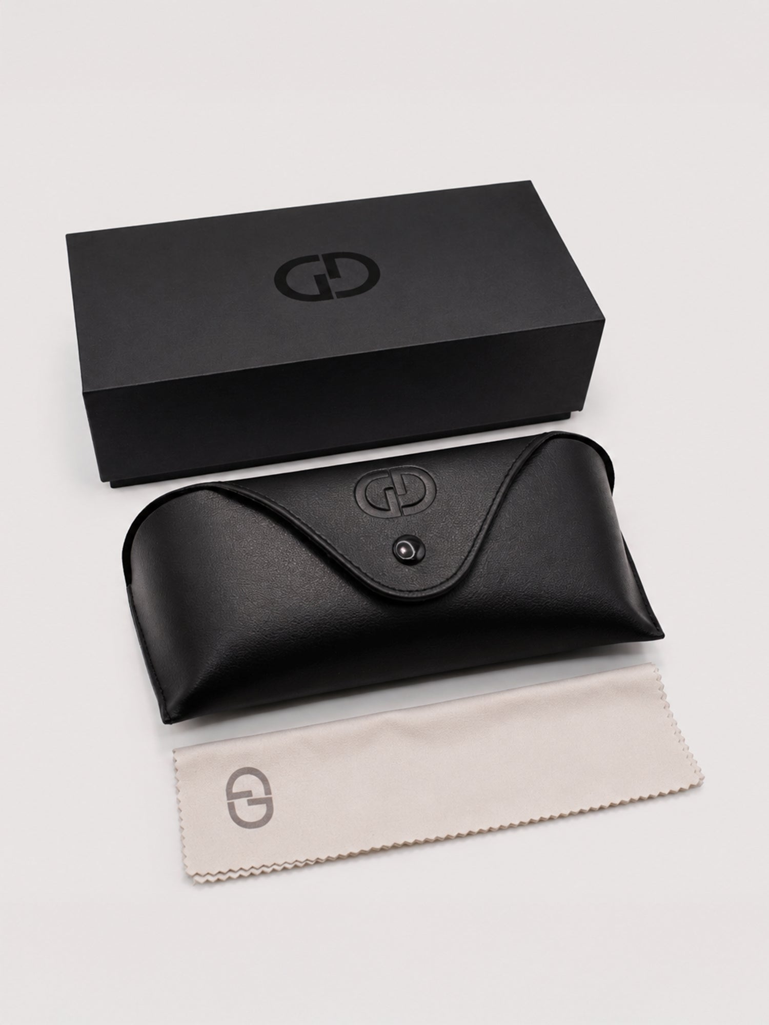 sunglasses / Black Solan Sunglasses